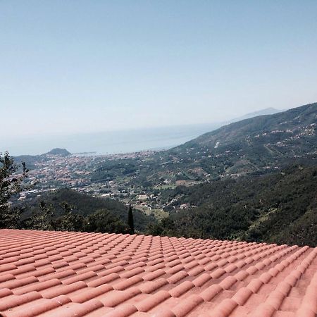The House In The Green Affitta Camere Casarza Ligure Extérieur photo