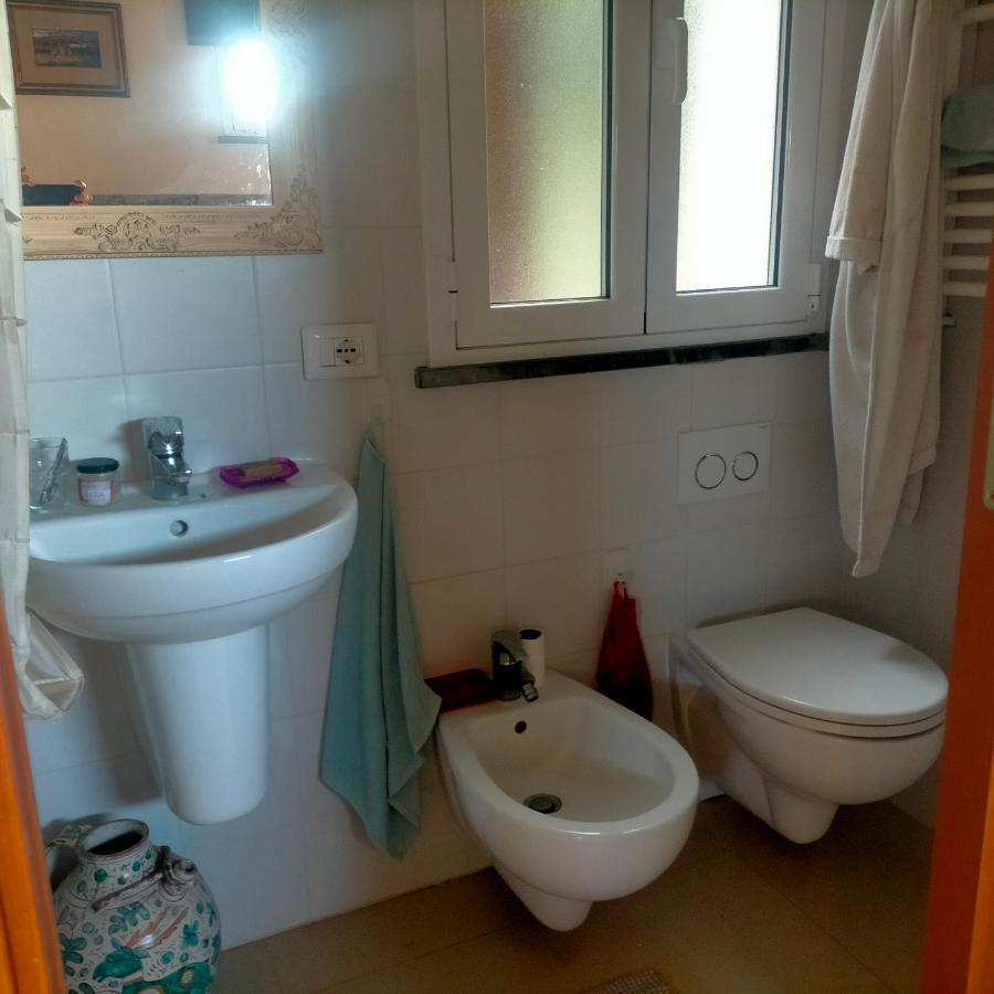 The House In The Green Affitta Camere Casarza Ligure Extérieur photo